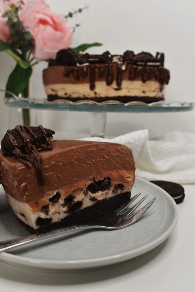 OREO ČOKOLADNA TORTA 2 Image 8 19 20 at 7.46 PM 1 MakeSomeSweets