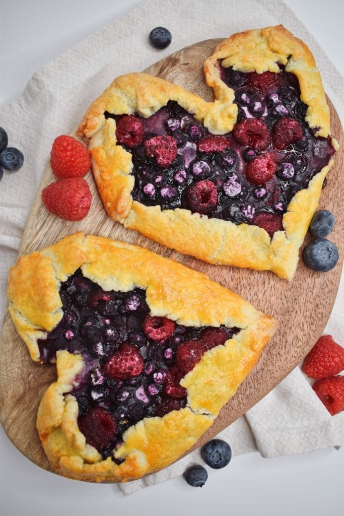 VALENTNINOV GALETTE 4 Image 1 30 21 at 6.15 PM 1 MakeSomeSweets